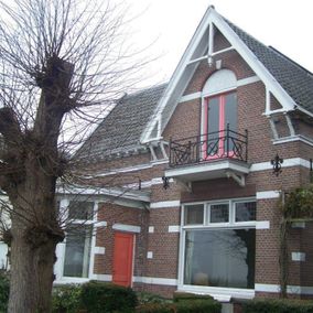 Buitenschilderwerk riant woonhuis